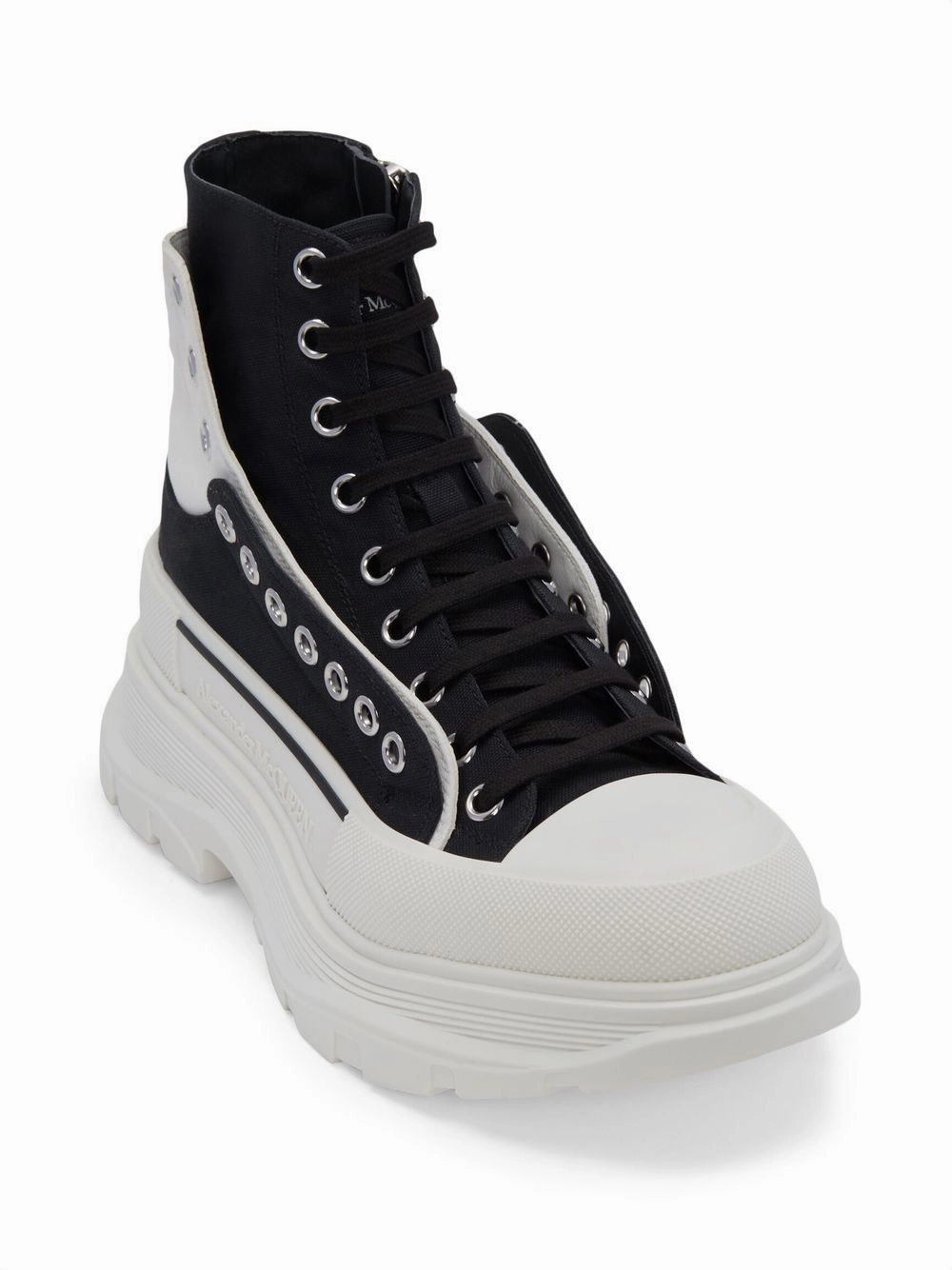 Alexander Mcqueen Men's Tread Slick Lace-Up Fastening Boots
