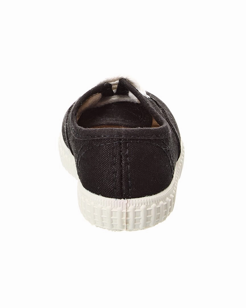 Cienta Canvas Sneaker
