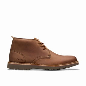 Clarks Eastridge Mid in Brown Leather Sale on Mens Chukka Footwear