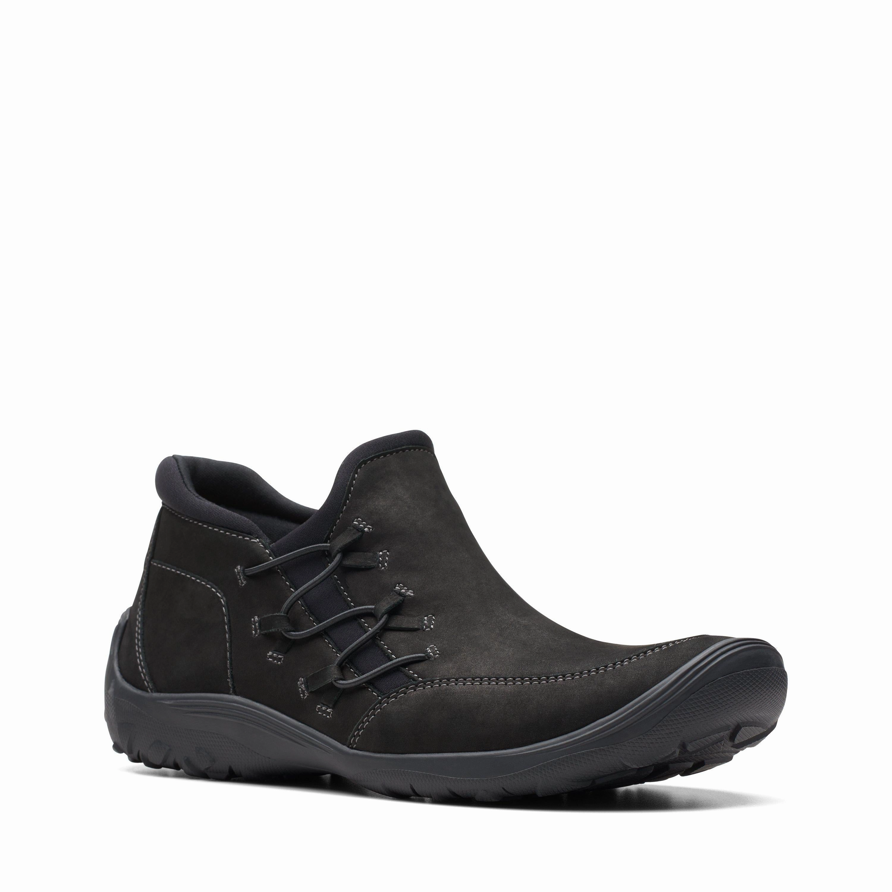 Clarks Fiana Bay in Black Nubuck