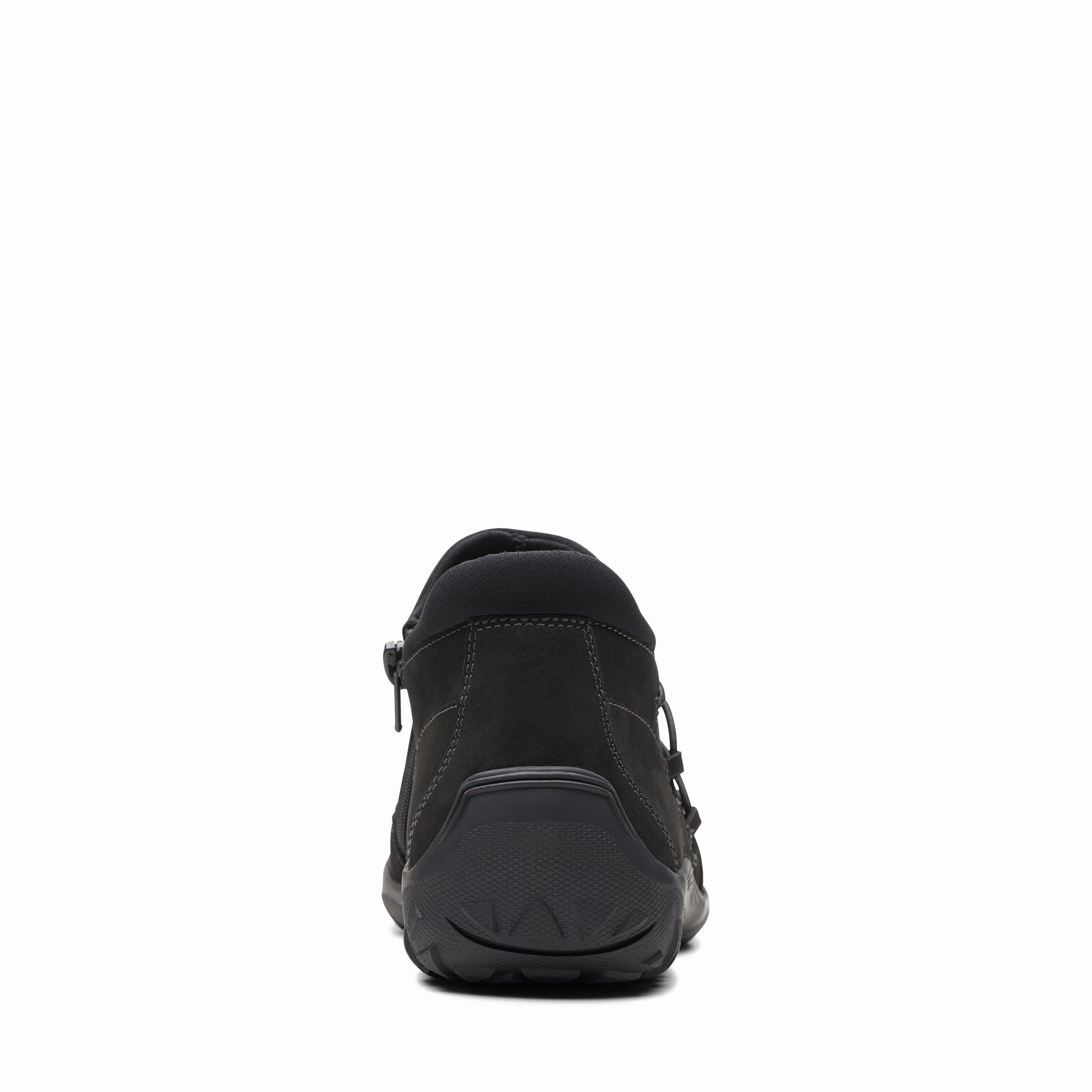 Clarks Fiana Bay in Black Nubuck