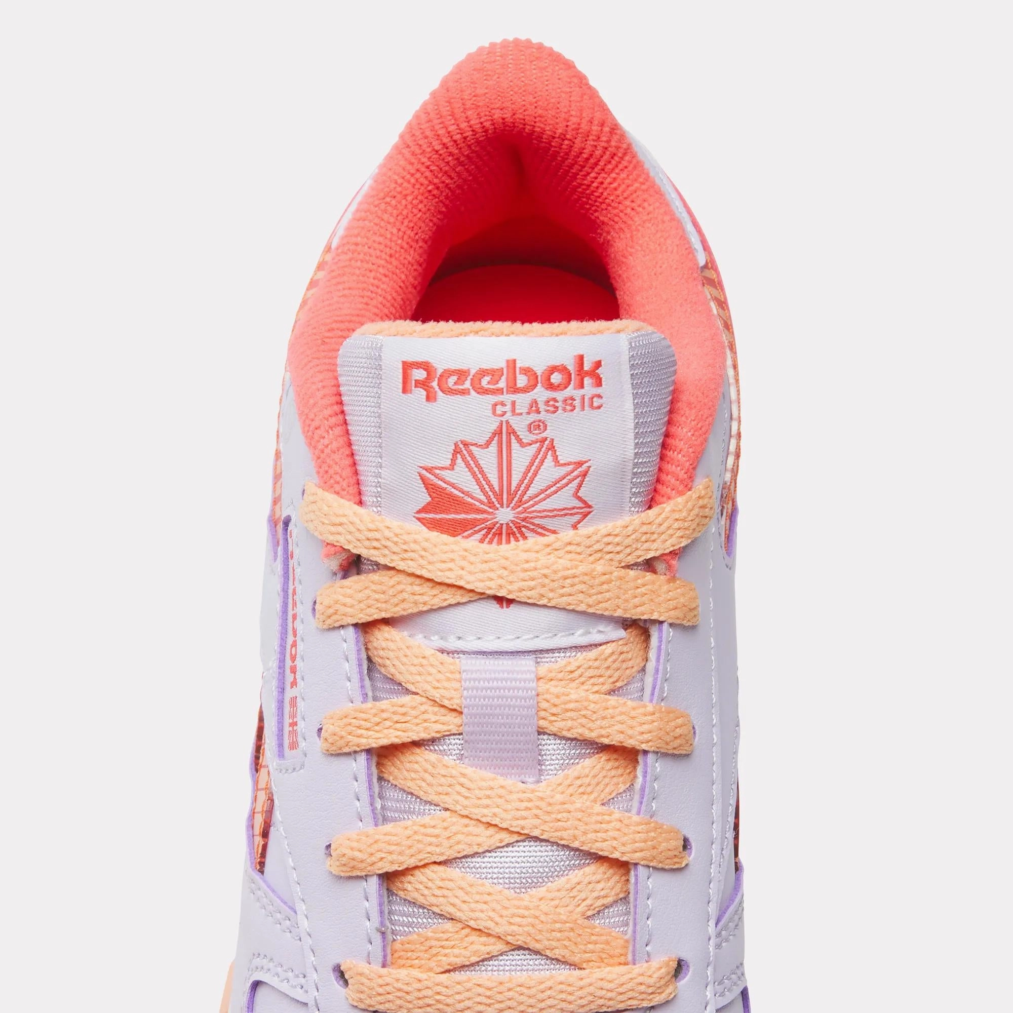 Classic Leather Step 'n Flash 2.0 Shoes (Little Kids)