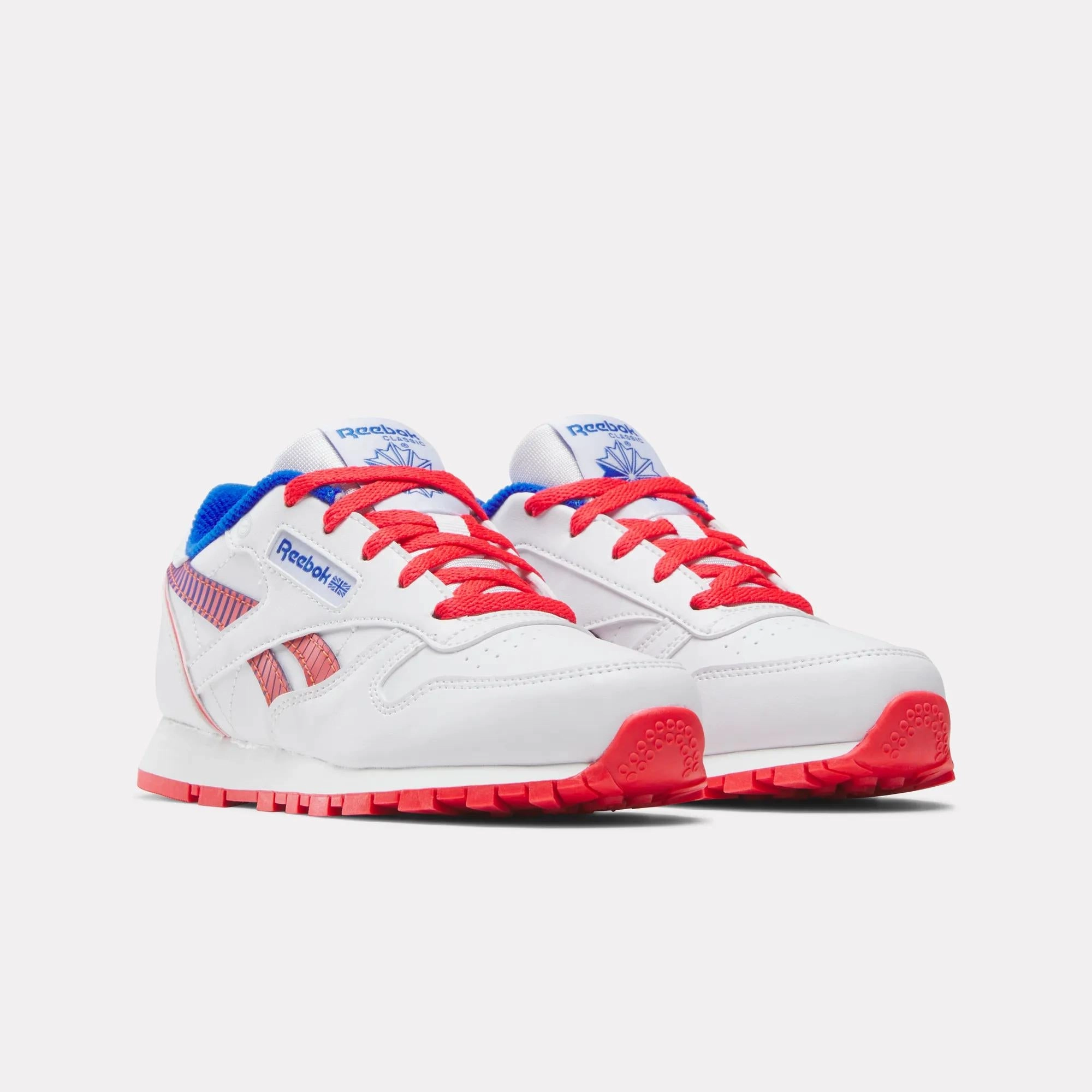 Classic Leather Step 'n Flash 2.0 Shoes (Little Kids)