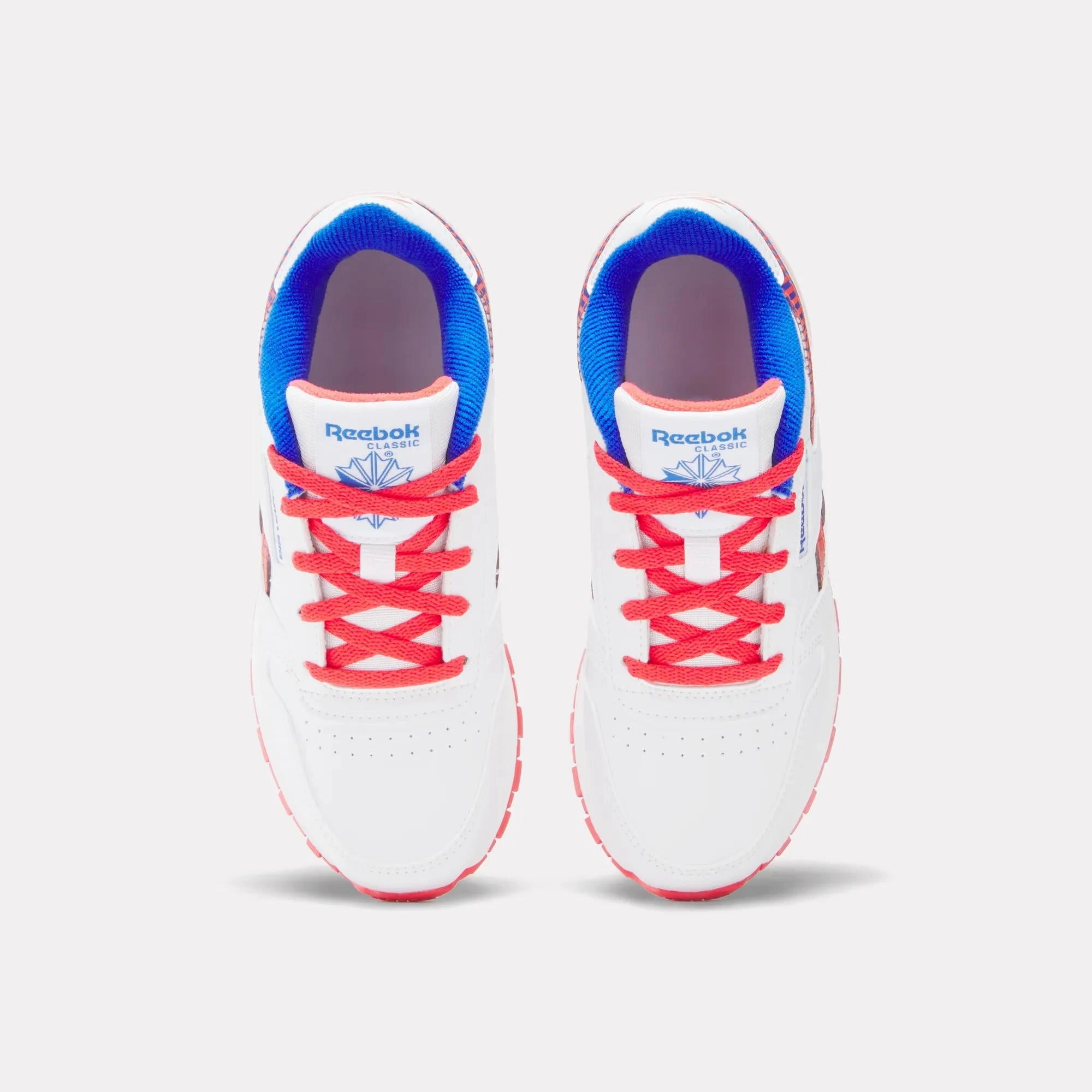 Classic Leather Step 'n Flash 2.0 Shoes (Little Kids)