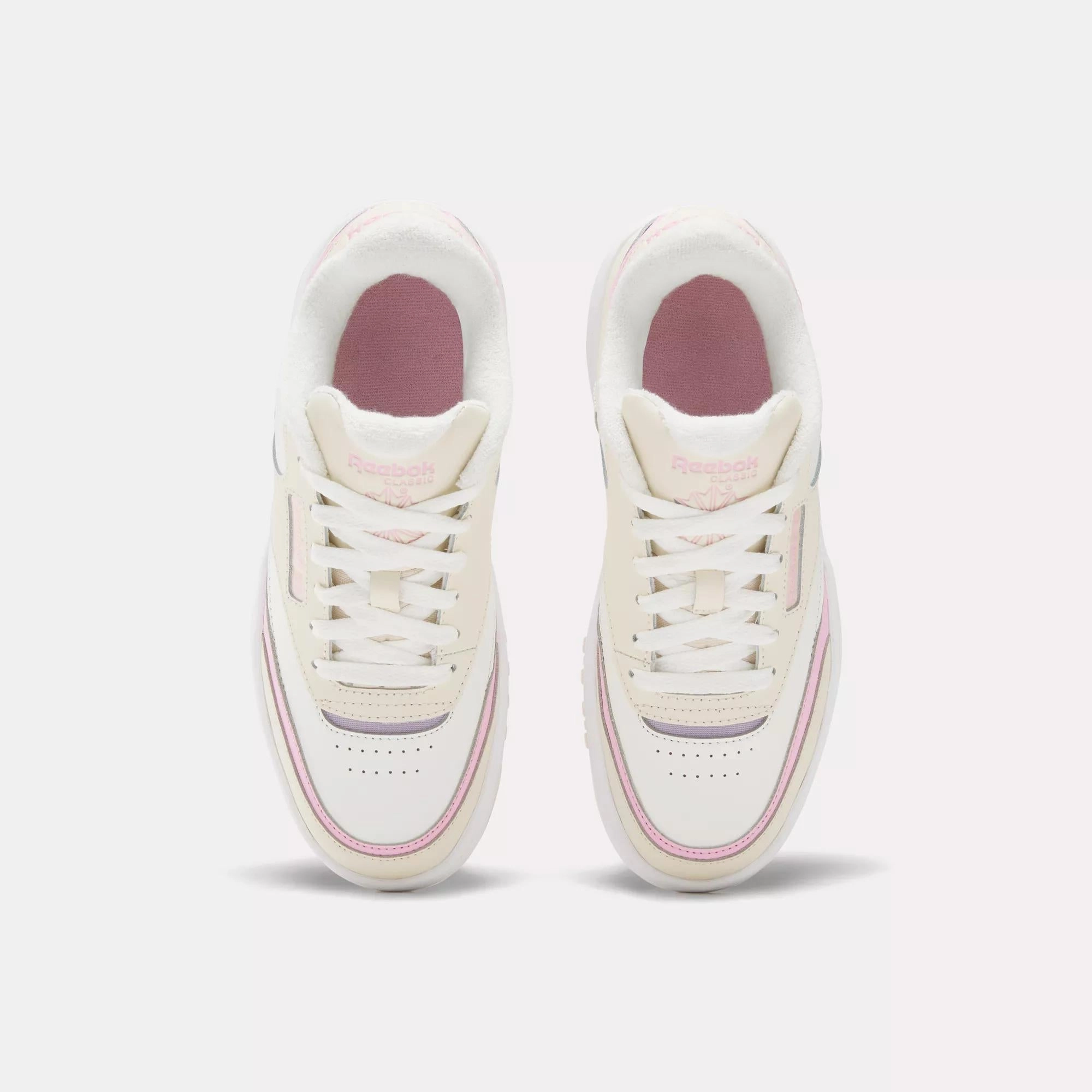 Club C Extra Shoes - Grade School