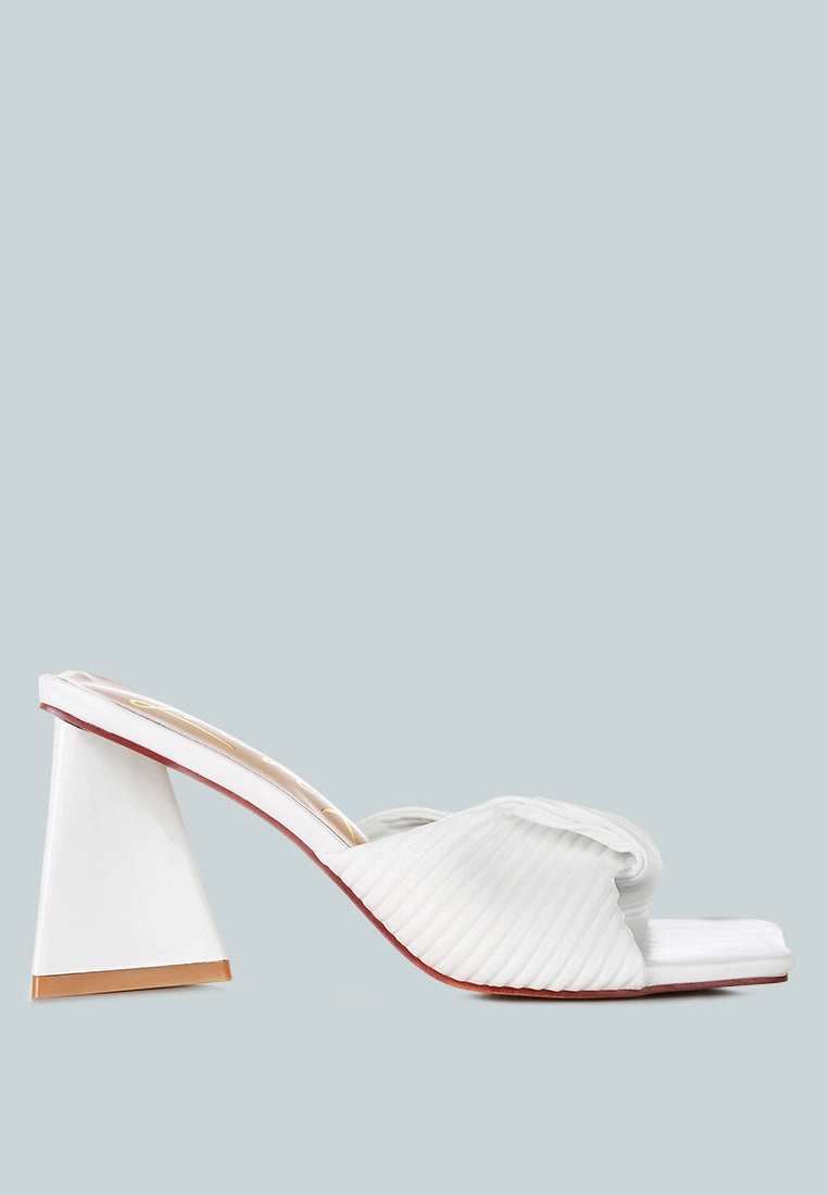 cupid kiss pleated twist strap sandals