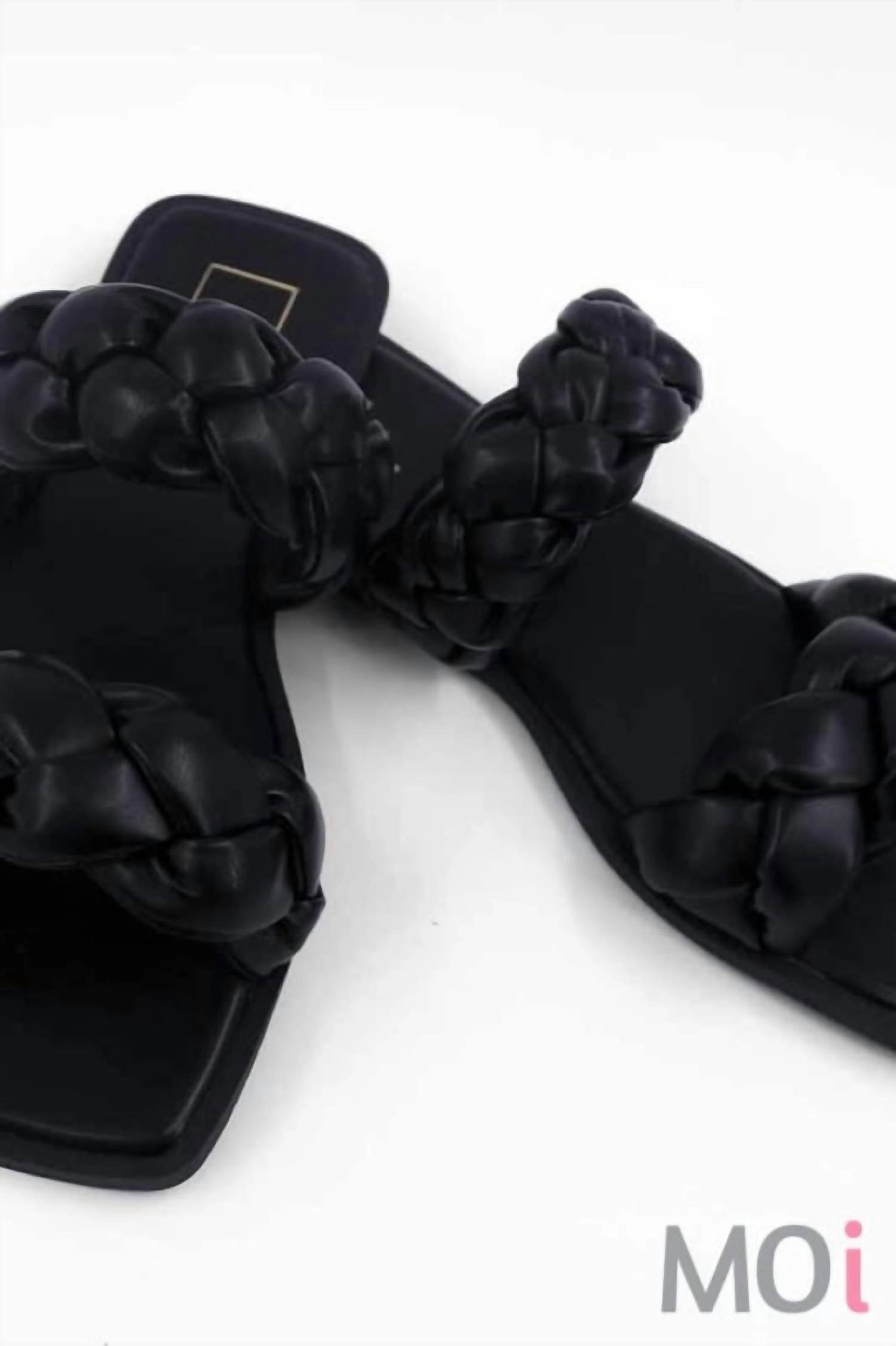 Daria Braided Sandal In Black
