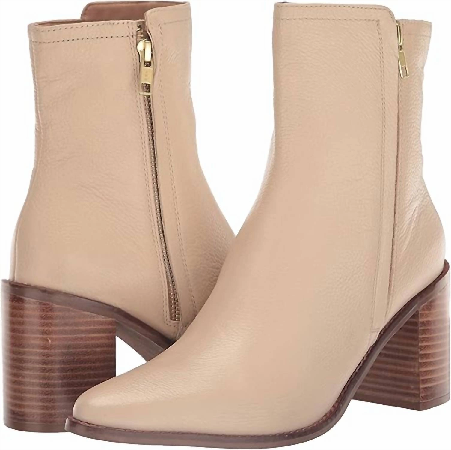 Desirable Fashion Boot In Off White