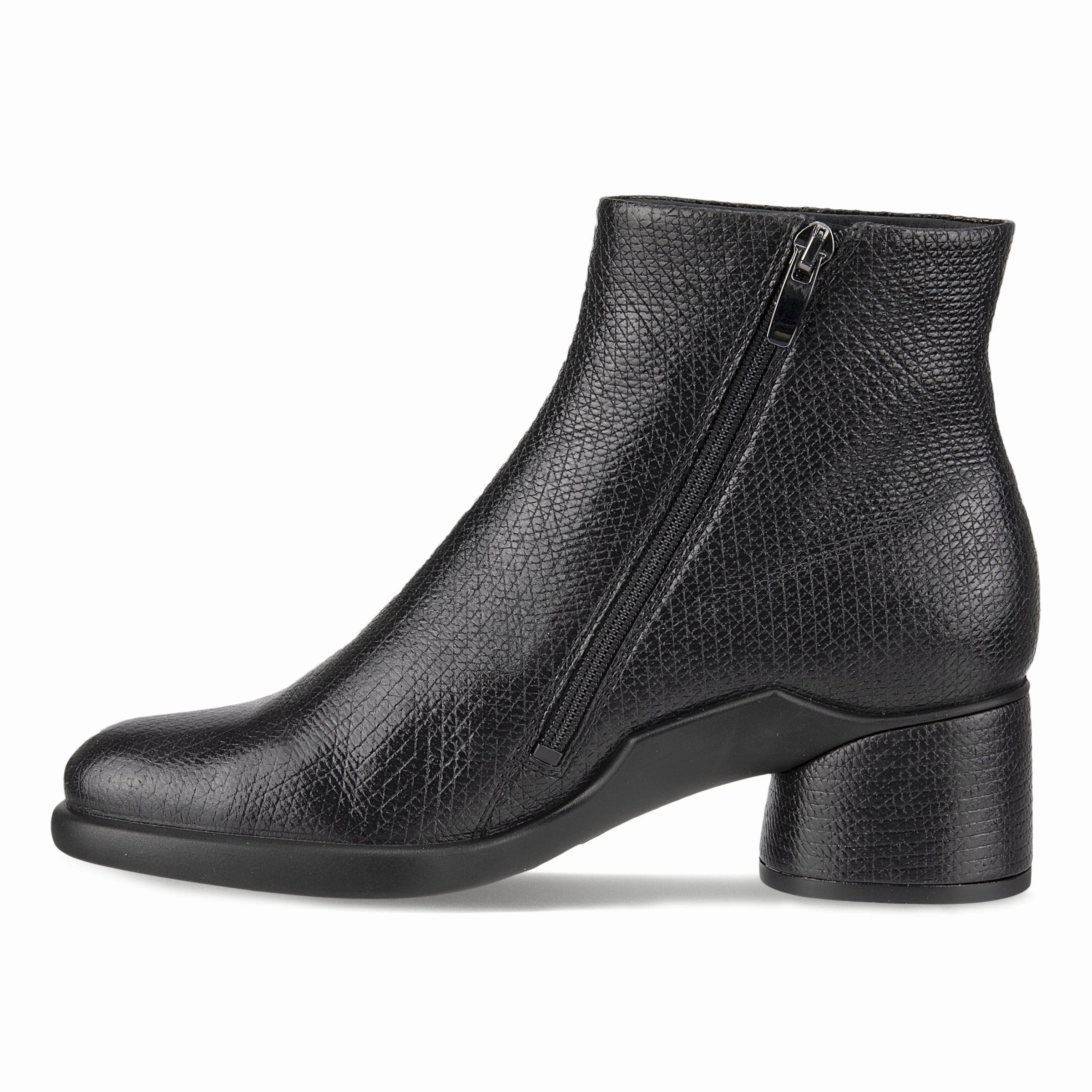 ECCO WOMEN'S SCULPTED LX 35 ANKLE BOOT