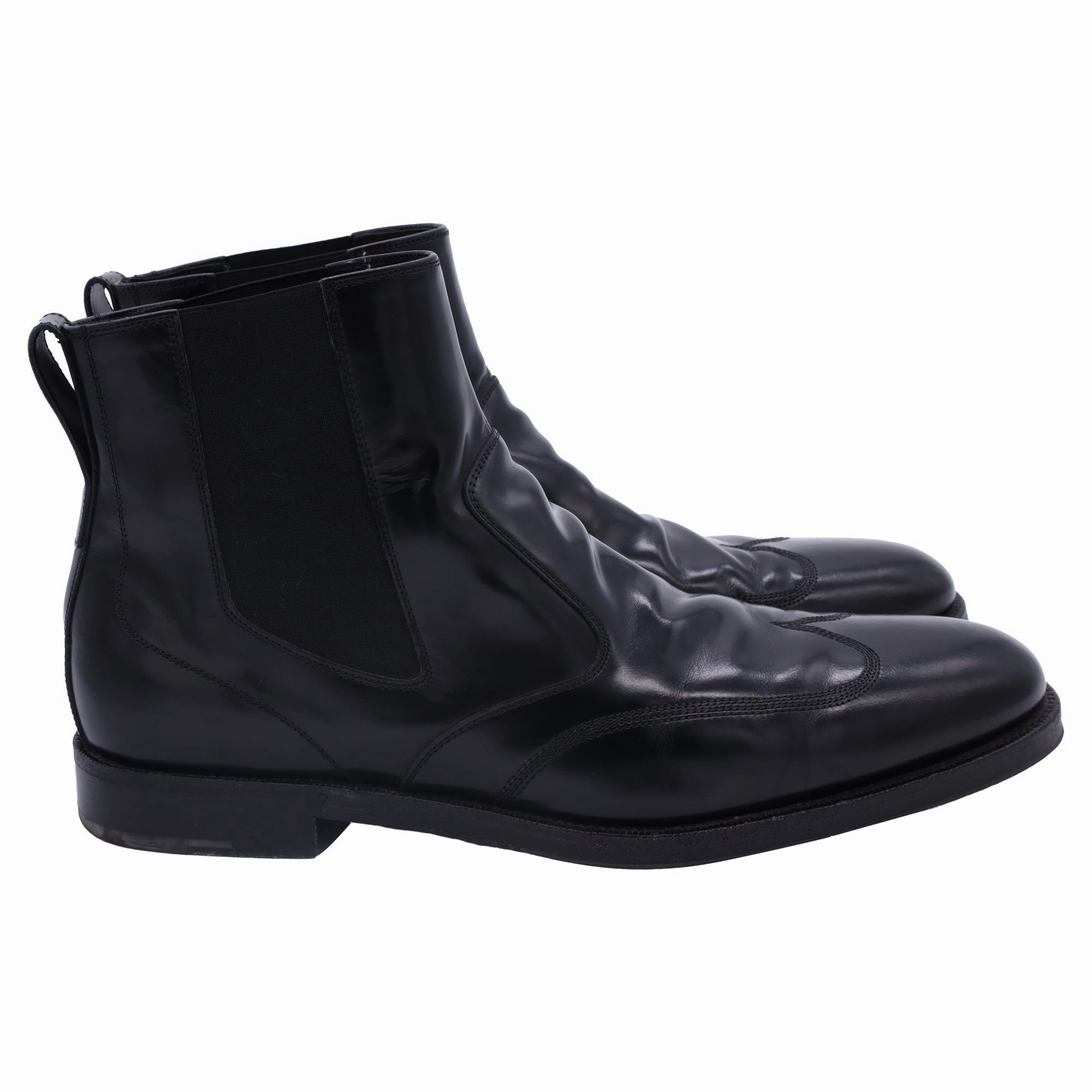 Ferragamo Chelsea Boots in Black Leather Buy Mens Chukkas online shop