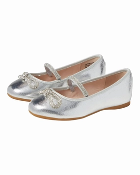 Girl's Kendalla Flats In Silver Crackle Girls Sandals summer sale