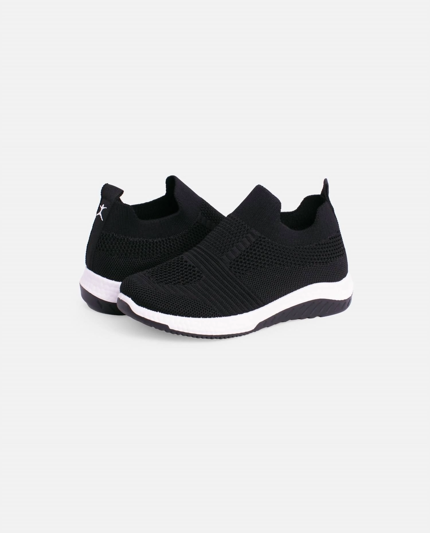 Girls Cheerful Slip On Sneaker In Black Online sale for Girls Shoes