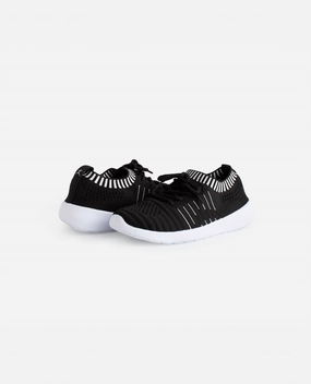 Girls Energy Lace Up Sneaker In Black Girls Athletic Shoes on sale