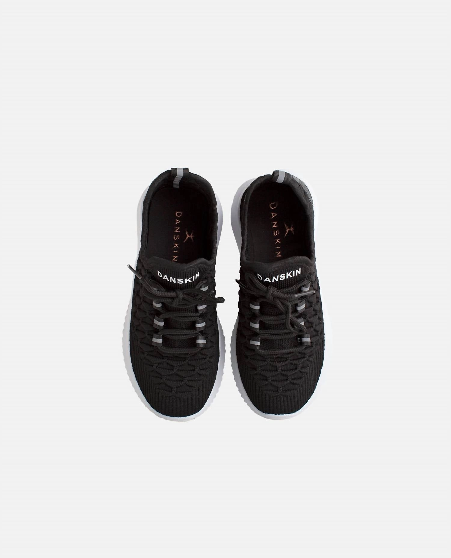 Girls Stunt Lace Up Sneaker In Black