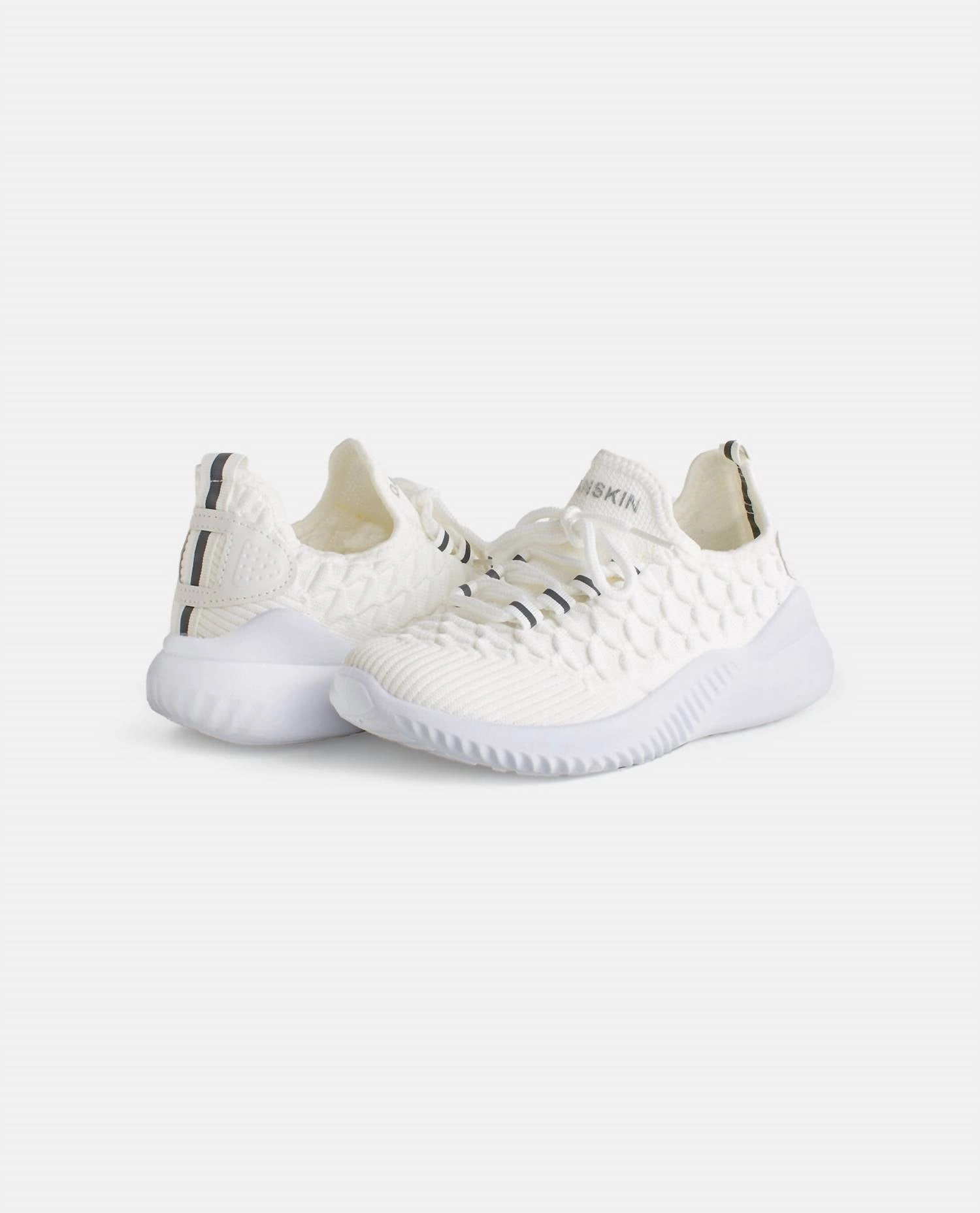 Girls Stunt Lace Up Sneaker In White Online sale for Girls Shoes