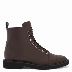 Giuseppe Zanotti Chris Low Sale on Mens Chukka Footwear