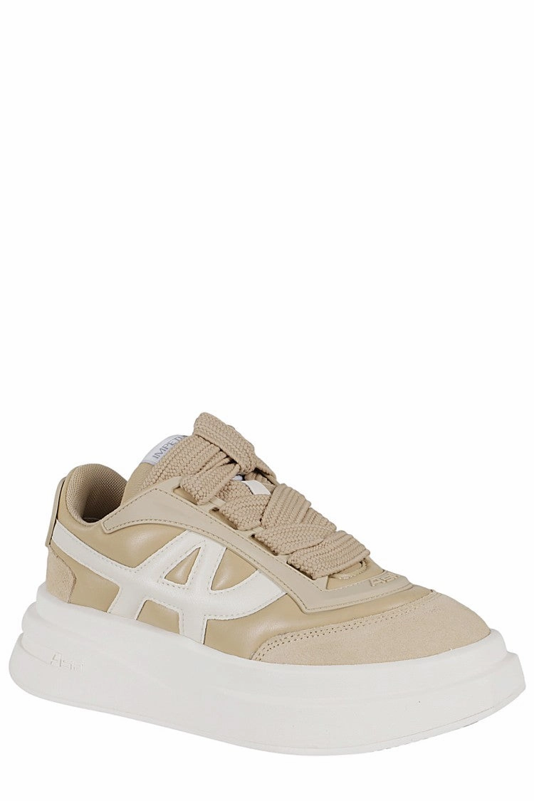 Impetus Sneakers