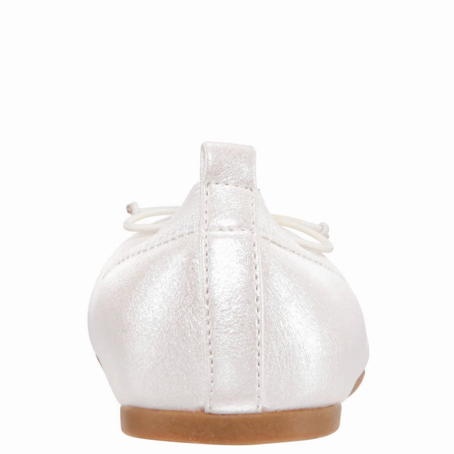 Kid's Esther Pearlized Shoes In Ivory