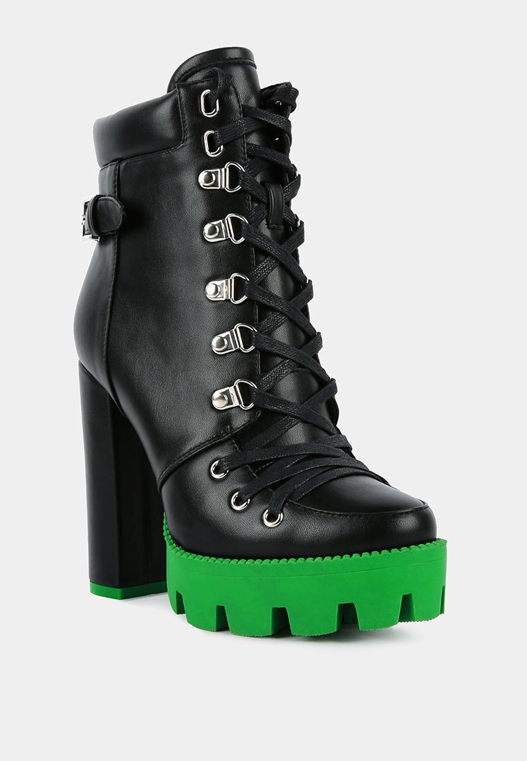 larch cushion collared biker boots
