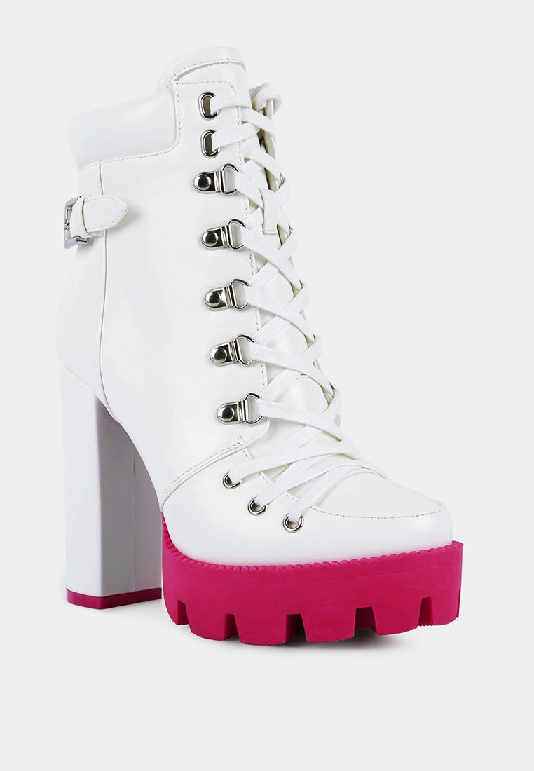larch cushion collared biker boots