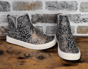 Leopard Rica Boots In Grey Womens Winter & Rain Boots online