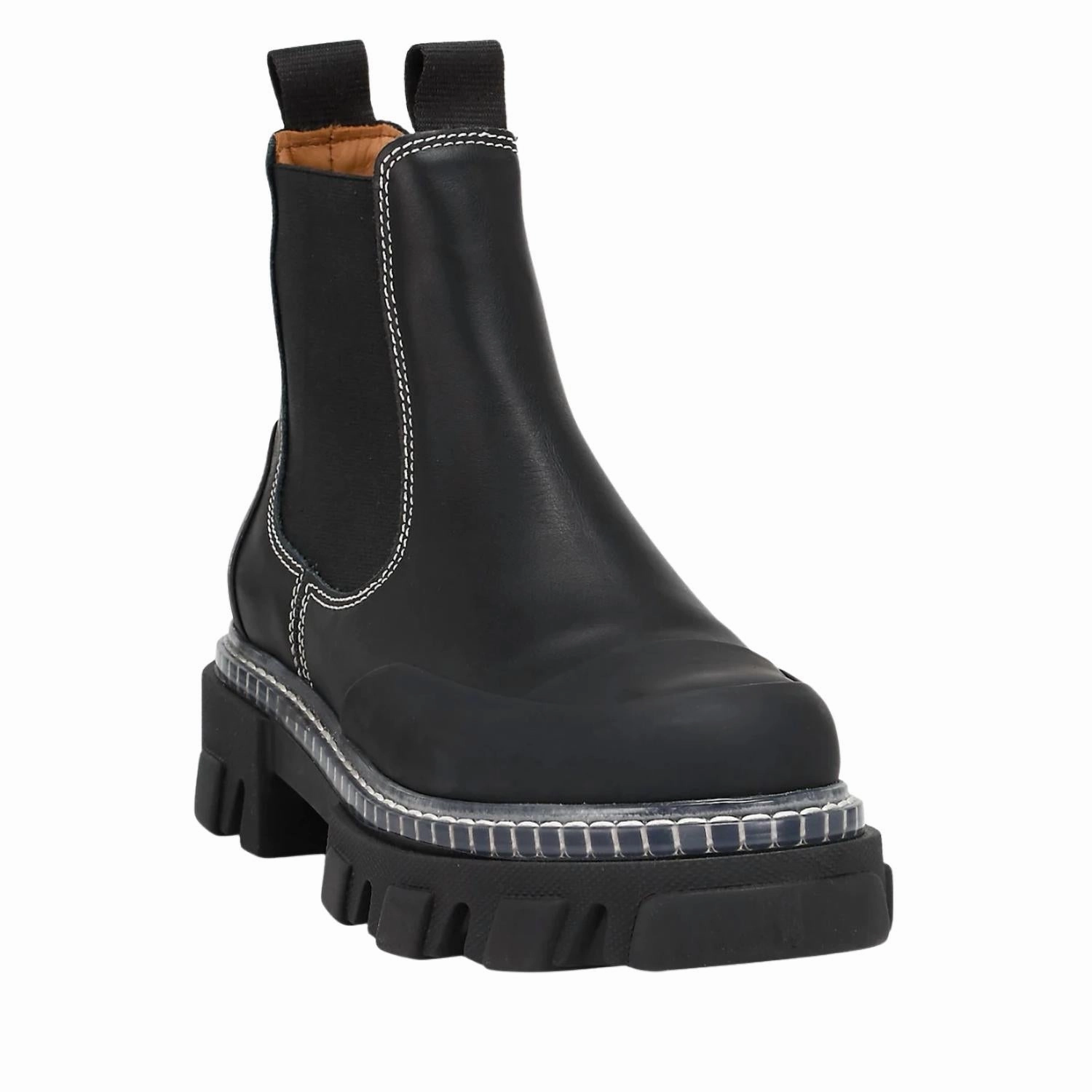 Low Cleated Chelsea Boot In Black