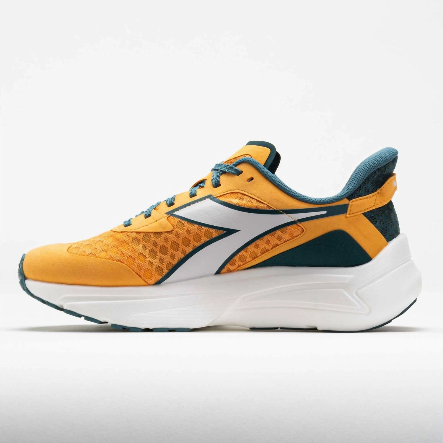 Men's Frequenza Running Shoes In Kumquat/meditterranea