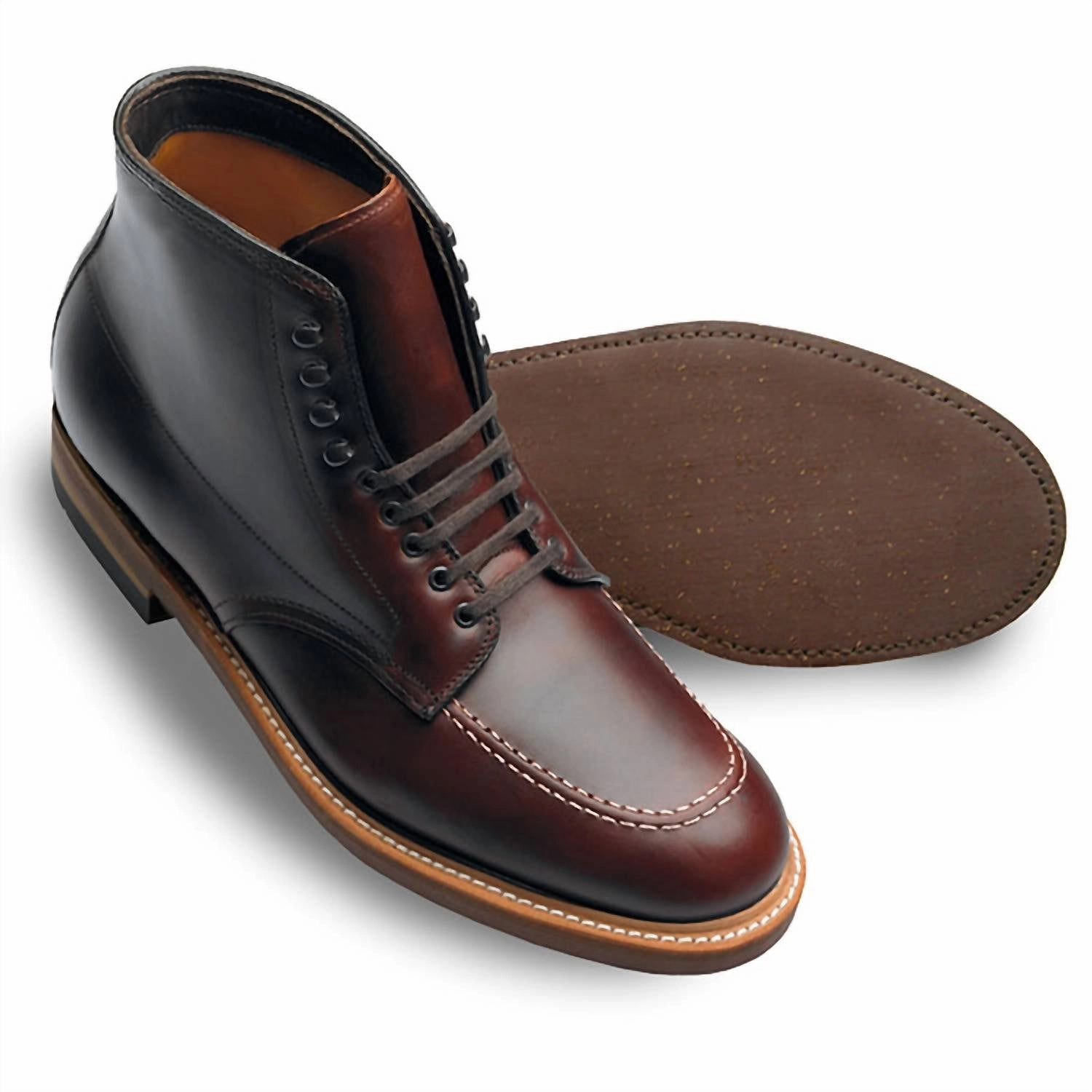Men's Mocc Toe Boot In Walnut