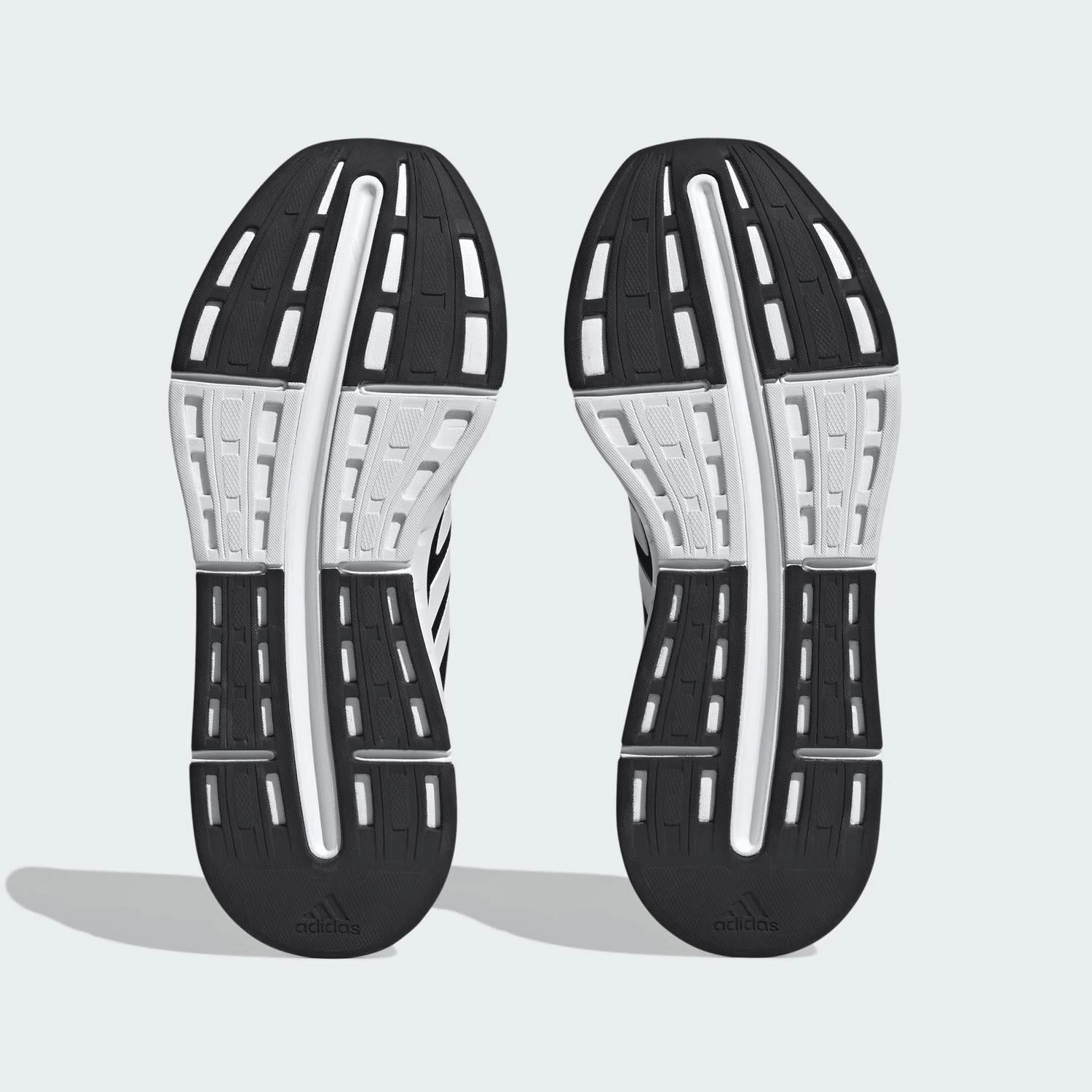 Men's Swift Run 23 Running Shoe In Core Black/white/white