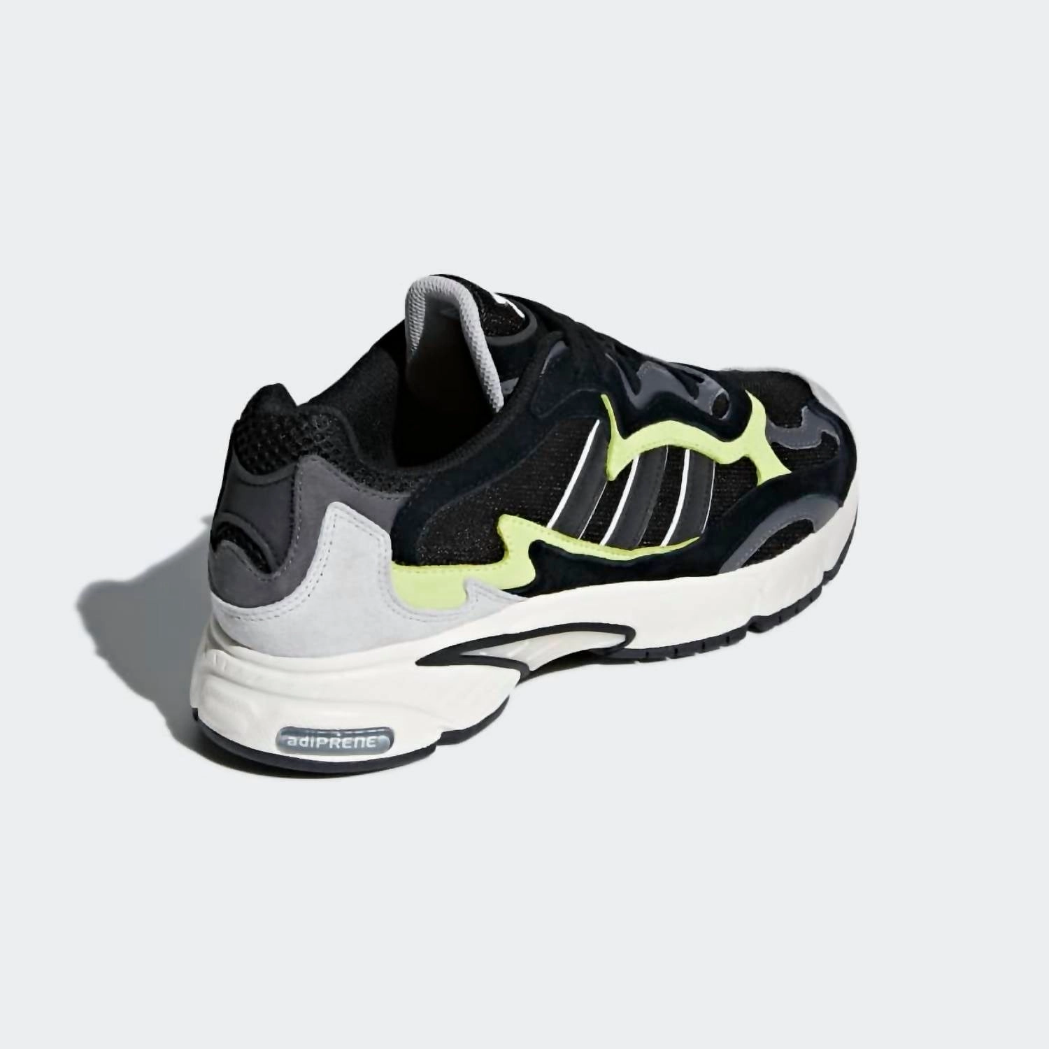 Men's Temper Run Shoes In Core Black / Core Black / Glow