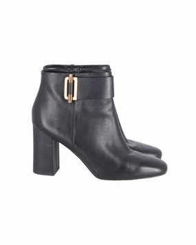 Michael Kors Gloria Ankle Boots in Black Leather Womens Boots clearance offers
