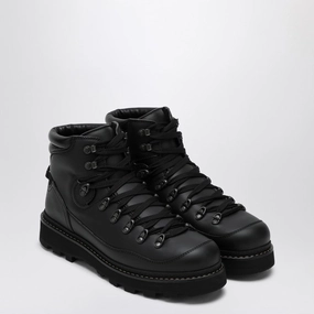 Moncler Men's Trekking Ankle Boot Peka Trek Buy Mens Chukkas online shop