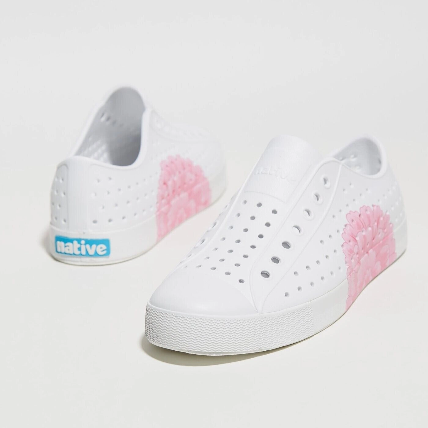 Native Shoes Jefferson 11100101-8966 Sneaker Mens 10 White Floral Slip On KHD565 Mens Athletic Shoes clearance sale