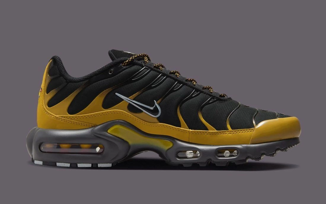 Nike Air Max Plus FB9722-700 Sneakers Men's Bronzine Black Lace Up Running Shoes