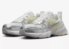 Nike V2K Run FD0736-104 Sneakers Women White Silver Low Top Running Shoes DWA645 (White,7) Athletic Shoes for Women discount