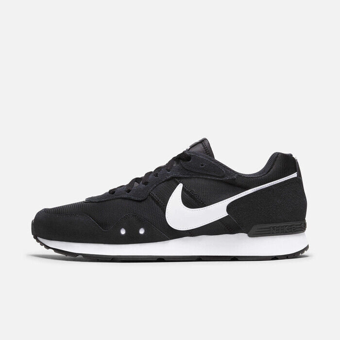 Nike Venture Runner CK2944-002 Sneakers Men's Black White Lace Up Running Shoes
