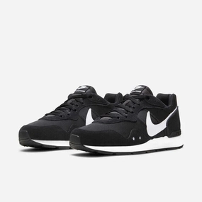 Nike Venture Runner CK2944-002 Sneakers Men's Black White Lace Up Running Shoes Mens Athletic Shoes clearance sale