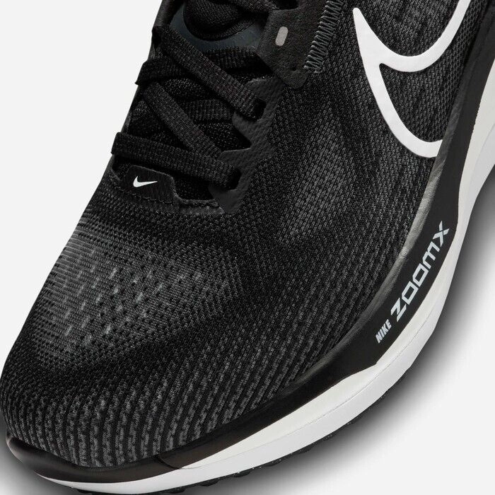 Nike Vomero 17 FB8502-001 Sneakers Womens US 11 Black White Running Shoes TF5163