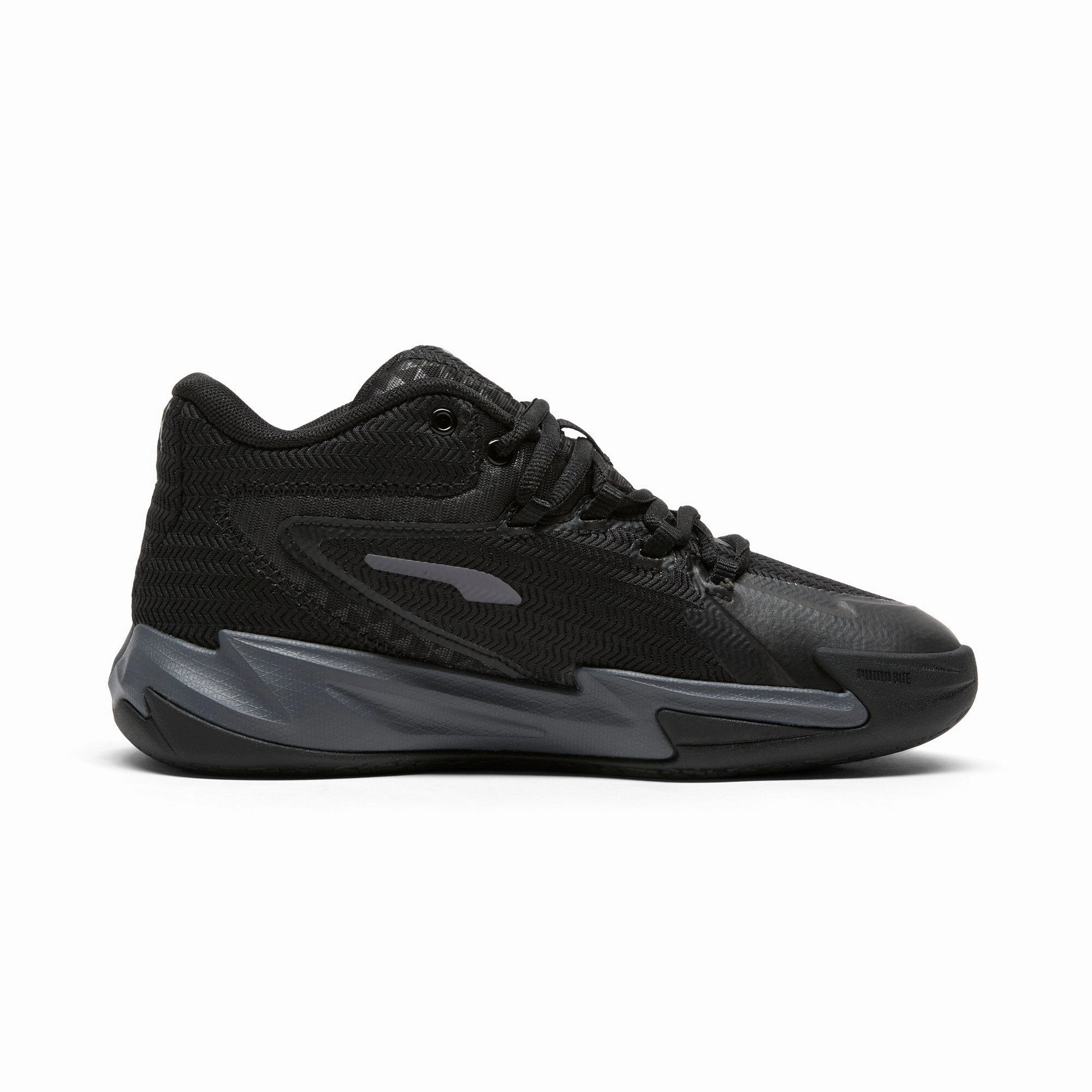 PUMA Big Kids' Dagger Basketball Shoes