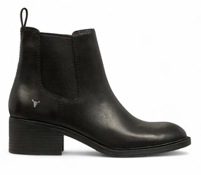 Replace - Women's Black Leather Chelsea Boots Promo on Womens Fashionable Boots
