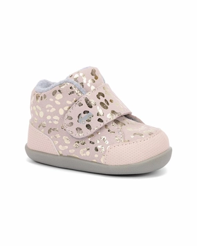 See Kai Run Casey INF Suede First Walker Boot Cheap Girls Footwear online