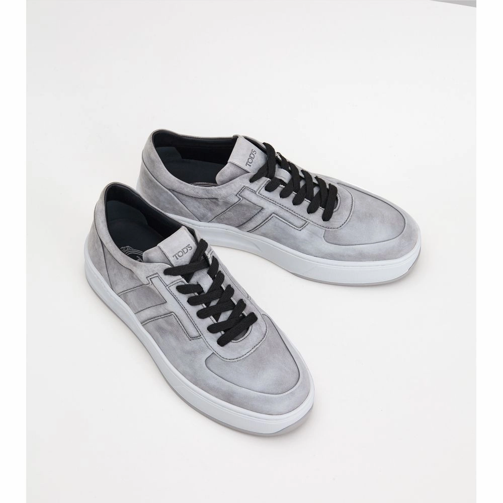 Sneakers in Nubuck