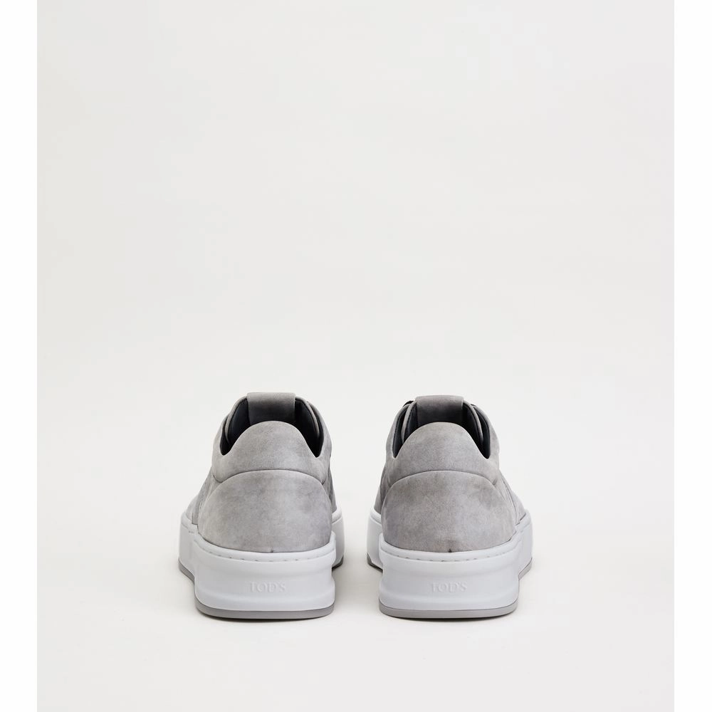 Sneakers in Nubuck