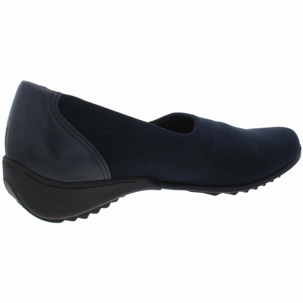 Traveler Womens Shock Absorbing Water Resistant Walking Shoes