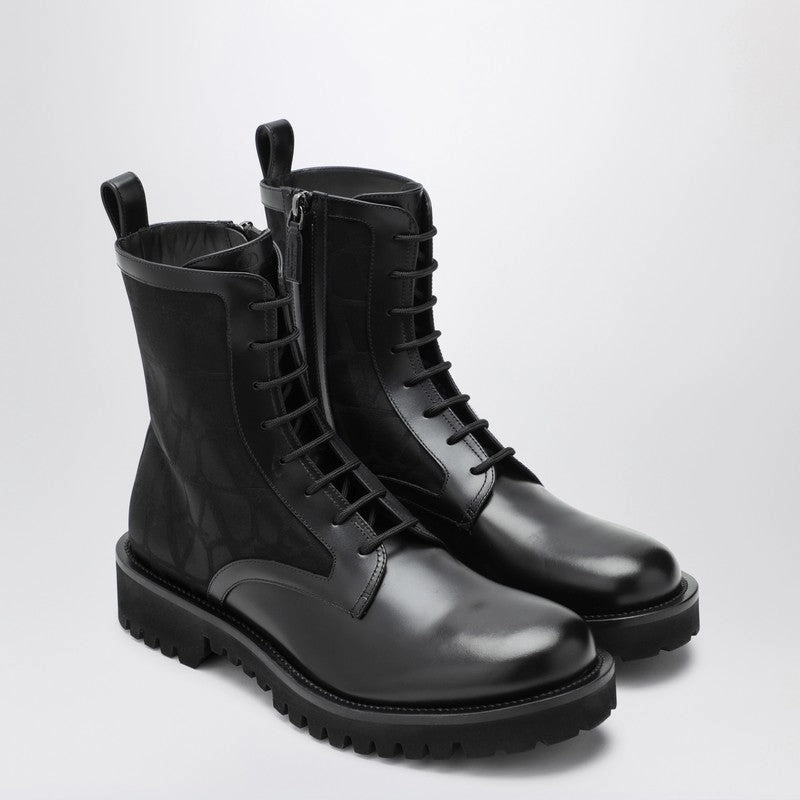 Valentino Garavani Men's Combat Boot In Technical Fabric And Toile Iconographe Calfskin Buy Mens Chukkas online shop