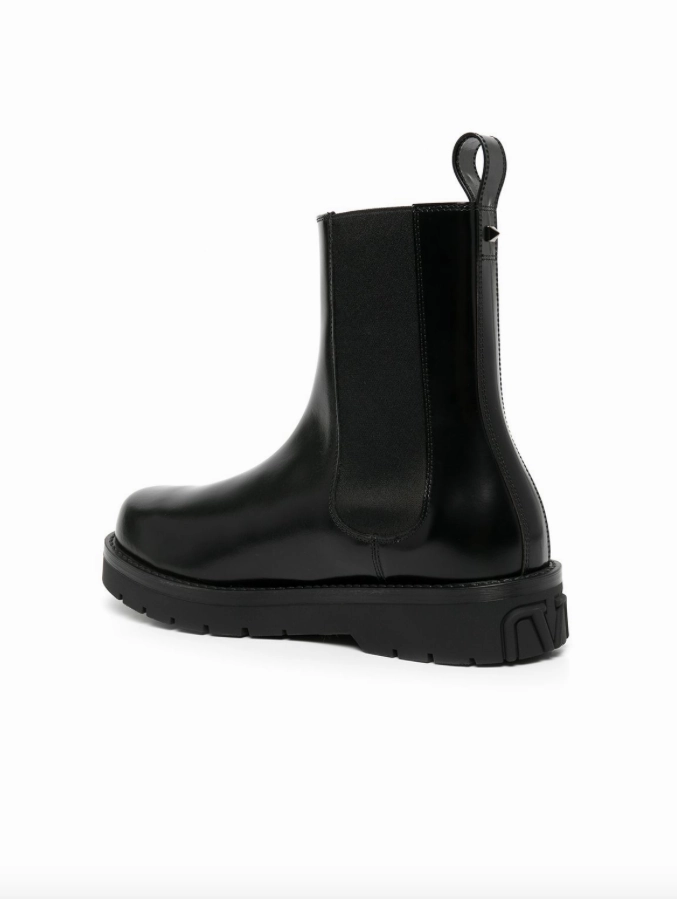 Valentino Garavani Rockstud leather boots