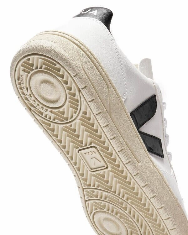 Veja V-10 VX0702901B Sneaker Men's White Black Leather Comfort Casual Shoes