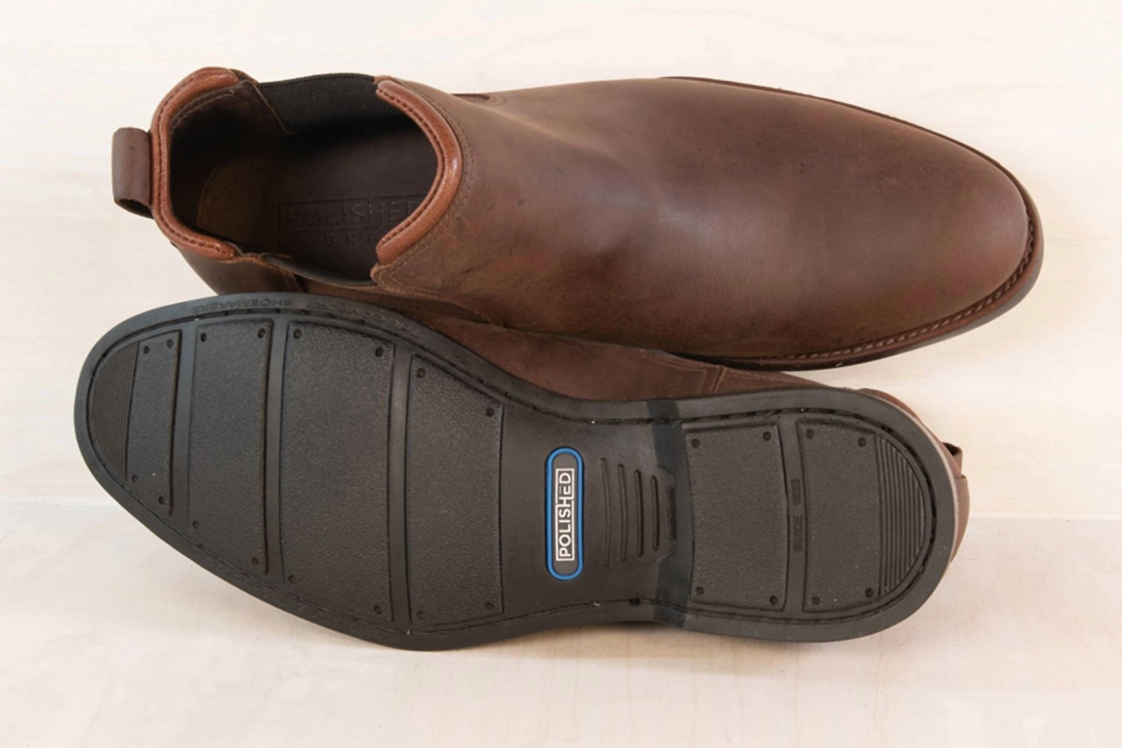 Women Mustang Boot In Brown
