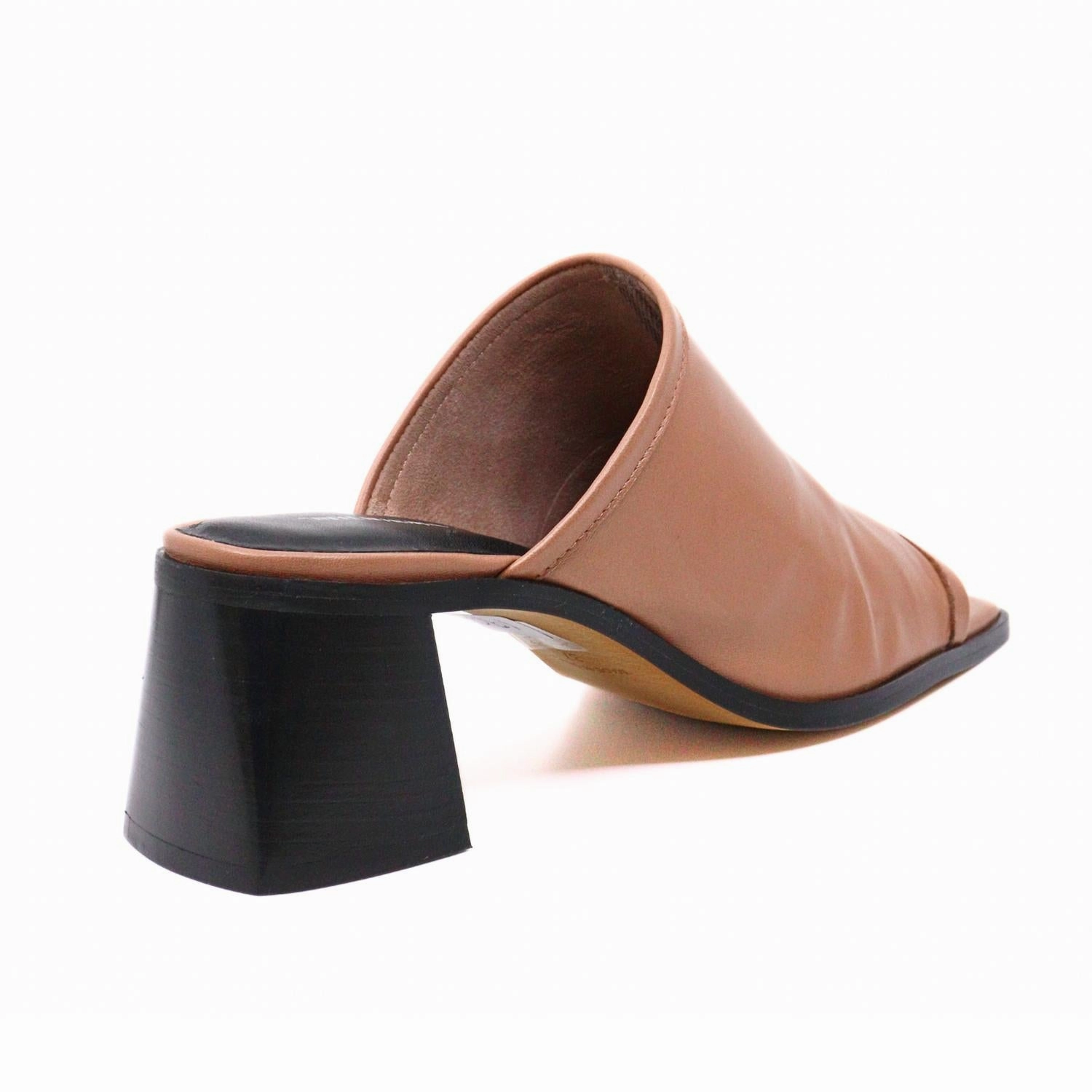 Women's Adelaide Bark Sandal In Brown
