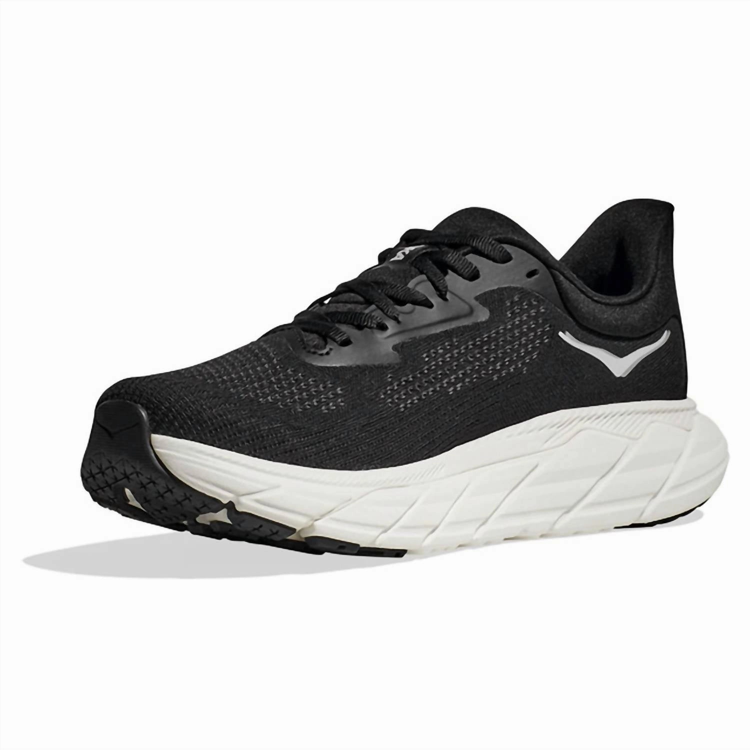 Women's Arahi 7 Running Shoes In Black/white